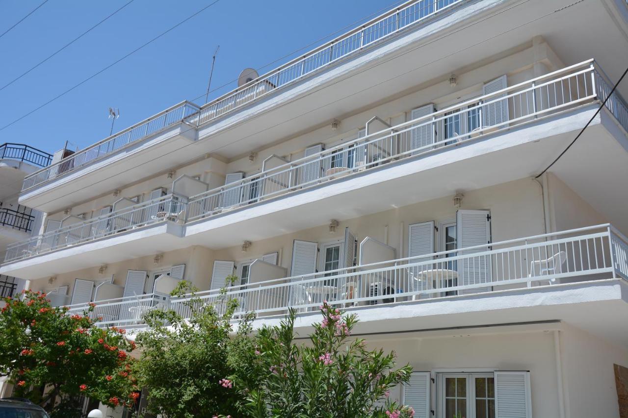 Poseidon Hotel Paralia  외부 사진