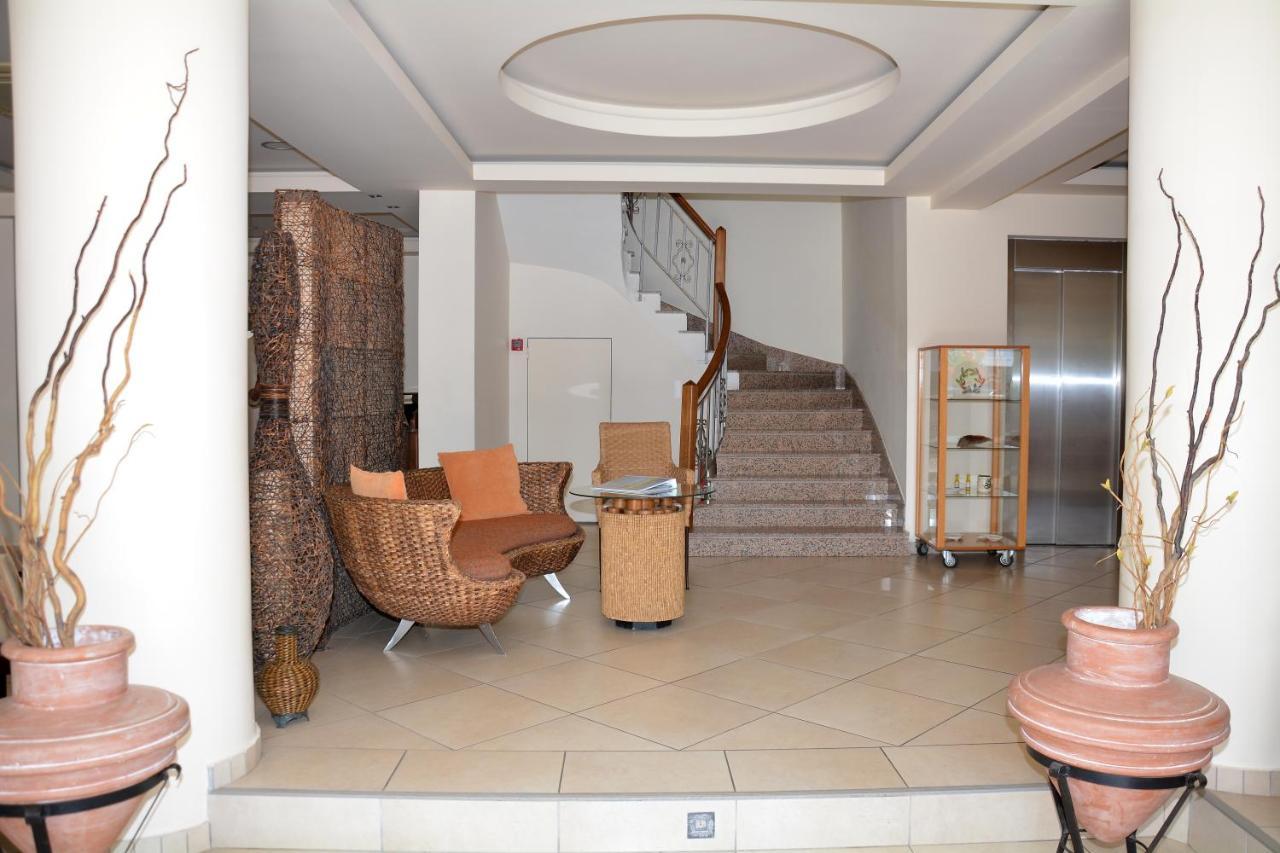 Poseidon Hotel Paralia  외부 사진