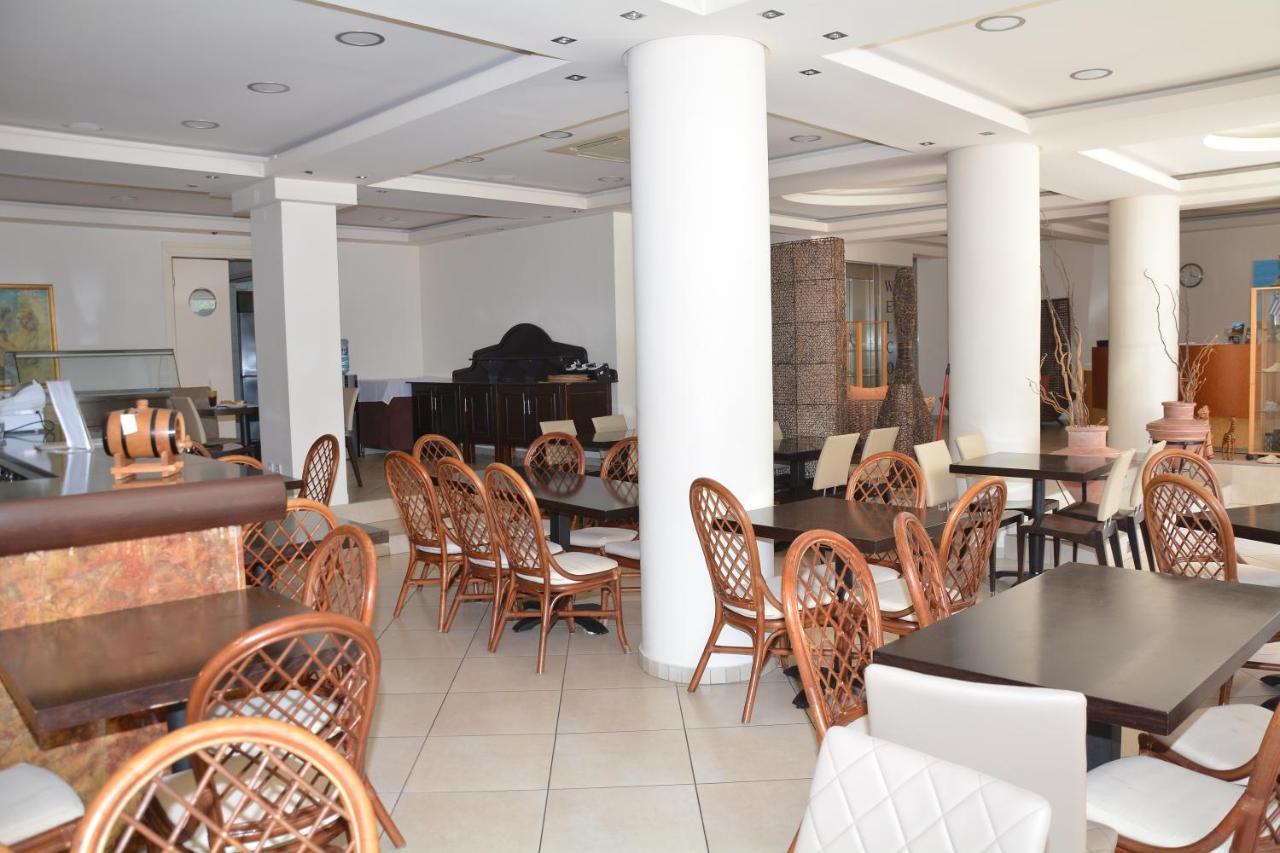 Poseidon Hotel Paralia  외부 사진