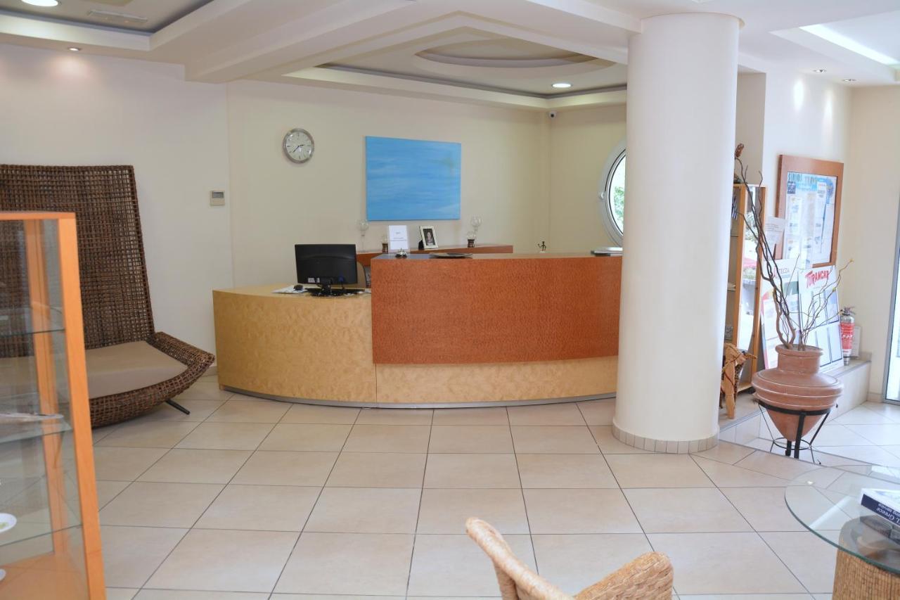 Poseidon Hotel Paralia  외부 사진